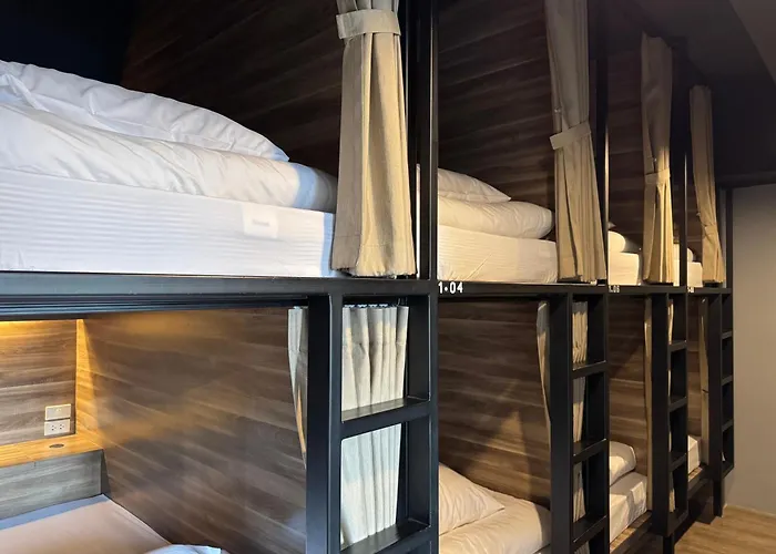 Hostel Fellows House Bangkok
